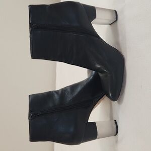 Enzo Angiolini Hadie Black Booties With Frosted Lucite Heels. Size 9